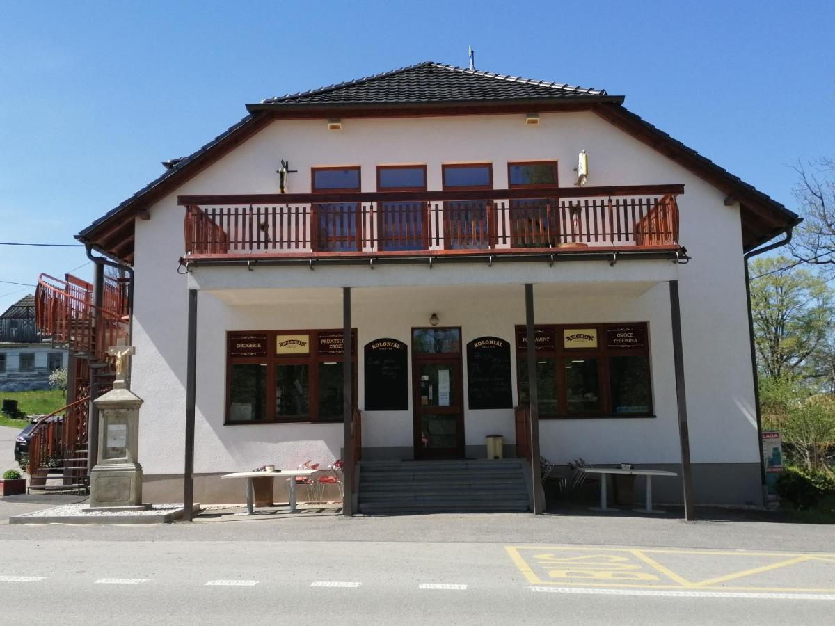 Ubytovani Kolonial Dolni Holetin Buitenkant foto